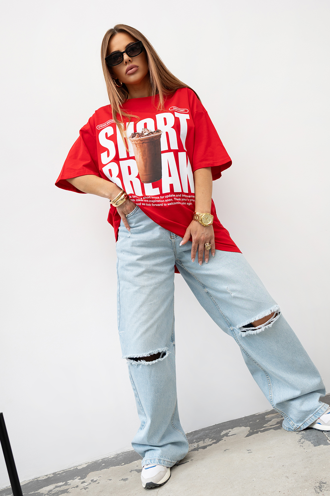T-SHIRT OVERSIZE #VALENIKO SHORT RED - obrazek 3